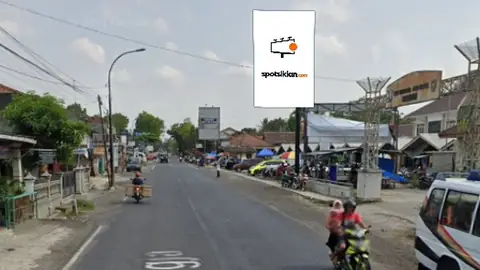 Baliho 6 × 4 m di Jl. Yogyakarta - Purworejo (Depan Pasar Krendetan) (unit 2), Jawa Tengah