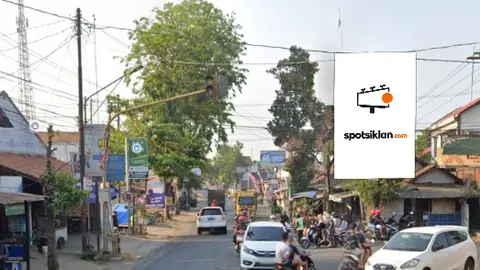 Baliho 4 × 6 m di Jl. Raya Pati - Tayu (Depan Warung Makan Tahu Tempe Peda Cik Min), Jawa Tengah