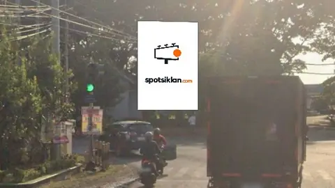 Baliho 4 × 6 m di Jl. Kembang Joyo (Pertigaan Ya'ik, Dari Arah Semarang ke Arah Surabaya), Pati, Jawa Tengah