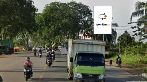 Baliho 4 × 6 m di Jl. Perintis Kemerdekaan (Arah Jembatan Kembar Landak), Pontianak (unit 1), Kalimantan Barat