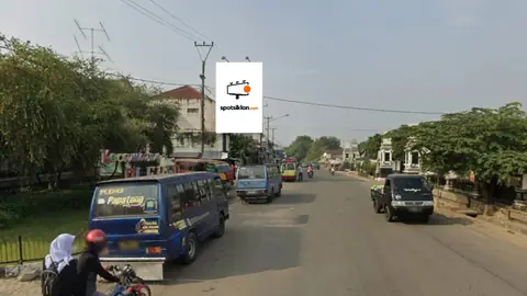Billboard 4 × 6 m di Jl. Raya Plered - Kawasan Alun-alun Plered, Purwakarta, Jawa Barat