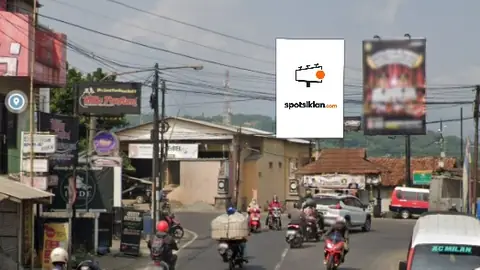 Baliho 4 × 6 m di Jl. Pramuka (Simpang Indomaret Alfamart Pramuka), Purwakarta, Jawa Barat