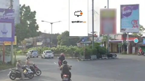 Billboard 10 × 5 m di Jl. Jend Sudirman (Dari Bundaran Tugu Adipura Purwokerto), Jawa Tengah