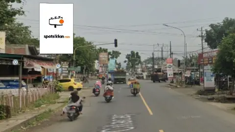 Baliho 6 × 4 m di Jl. Raya Wangon (Perempatan Lampu Utara Terminal Bus Kota Wangon), Purwokerto, Jawa Tengah