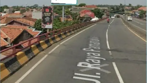 Billboard 5 × 10 m di Jl. Raya Pamanukan (Arah dari Yogya Pamanukan), Subang, Jawa Barat
