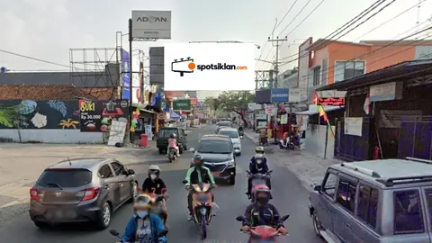 Bando Jalan 5 × 10 m di Jl. Otto Iskandardinata, Subang, Jawa Barat