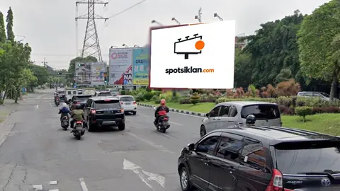Billboard 4 × 6 m di Jl. Bukit Darmo Boulevard Space 6, Surabaya, Jawa Timur