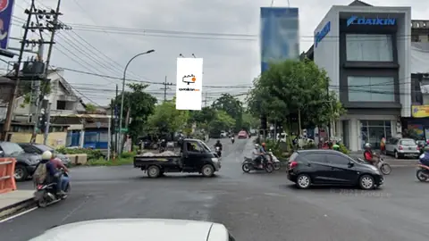 Billboard 5 × 10 m di Jl. Raya Manyar Kartika - Jl. Ngagel, Surabaya, Jawa Timur