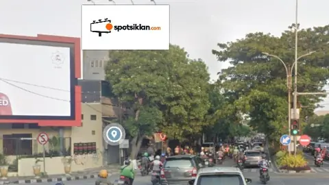 Billboard 10 × 5 m di Jl. Adityawarman (Arah Surabaya Zoo), Jawa Timur