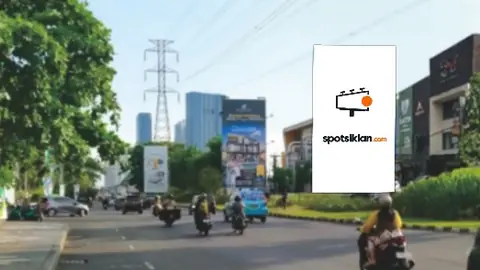 Billboard 10 × 5 m di Jl. Raya Bukit Darmo Boulevard (Menuju Hartono Bukit Darmo), Surabaya, Jawa Timur