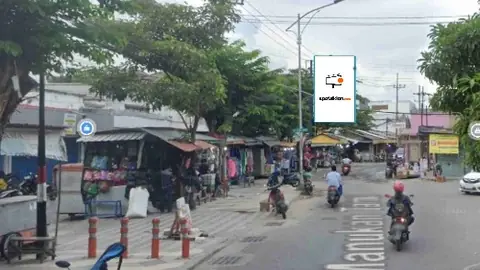 Baliho 4 × 6 m di Jl. Manukan Lor (Area Pasar Sore Manukan), Surabaya, Jawa Timur