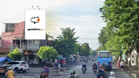 Baliho 6 × 4 m di Jl. Tambaksari (Dari Taman Mundu), Surabaya, Jawa Timur