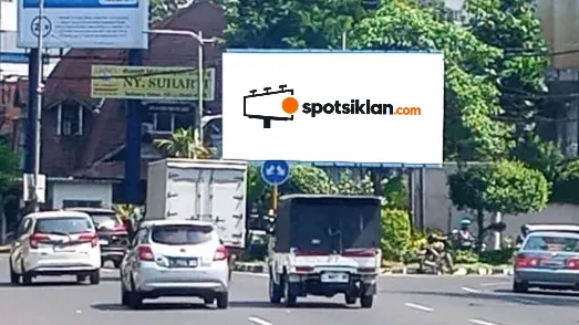 Videotron 3 × 6 m di Jl. Sulawesi (Taman Persahabatan), Surabaya, Jawa Timur