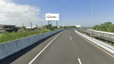 Billboard 6 × 12 m di Jl. Tol Waru (Menuju Bandara Juanda), Sidoarjo, Jawa Timur