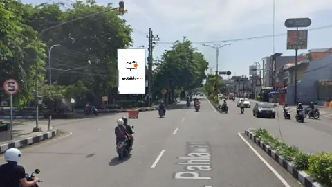 Baliho 6 × 4 m di Jl. Pahlawan (Area Depan Gor Delta Stadium), Sidoarjo, Jawa Timur