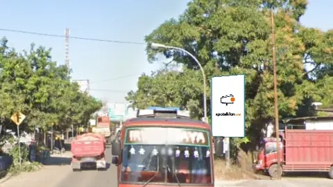 Baliho 4 × 6 m di Jl. Pare-pare-Sidrap (Arah Tugu Adipura Watan Pulu Sidrap), Sidenreng Rappang, Sulawesi Selatan