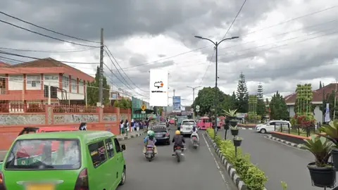 Billboard 4 × 8 m di Jl. R. E. Martadinata, Sukabumi, Jawa Barat