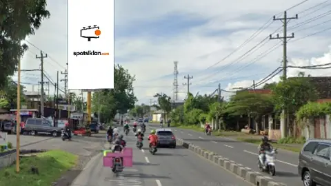Billboard 10 × 5 m di Jl. Solo-Sukoharjo (Depan SPBU Telukan), Jawa Tengah