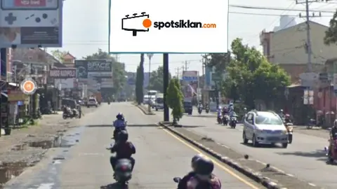 Billboard 5 × 10 m di Jl. A Yani (Arah Masuk Kota Solo), Sukoharjo, Jawa Tengah