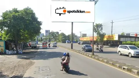Billboard 5 × 10 m di Jl. A. Yani Banaran (Depan Hypermart Assalam), Sukoharjo, Jawa Tengah