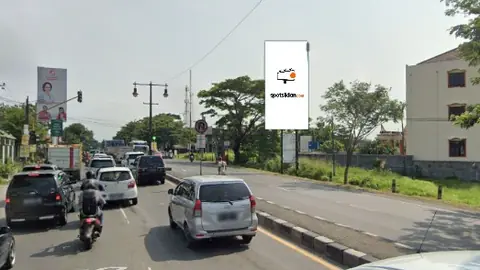 Billboard 4 × 8 m di Jl. Raya Solo - Jogja (Perempatan Sawit, Arah Solo), Sukoharjo, Jawa Tengah