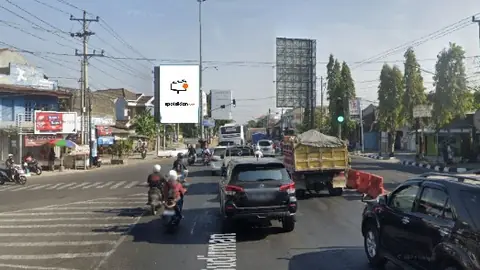 Baliho 4 × 6 m di Jl. Wonogiri - Sukoharjo (Patung Jamu Sukoharjo, Arah Solo), Jawa Tengah