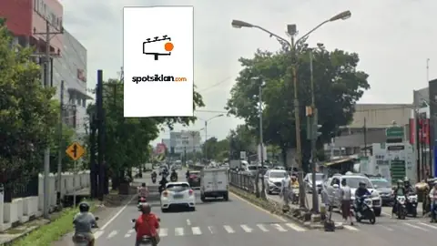Baliho 6 × 4 m di Jl. Raya A Yani (Menuju Transmart Pabelan), Sukoharjo, Jawa Tengah