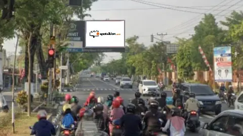 Videotron 4 × 6 m di Jl. Jend Sudirman (Barat Kampus Univet Sukoharjo, Hadap Utara), Jawa Tengah