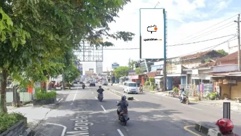 Billboard 8 × 4 m di Jl. Magelang (Area Depan Detasemen Polisi Militer), Sleman, DI Yogyakarta