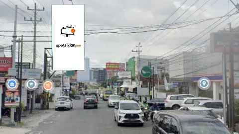 Billboard 4 × 8 m di Jl. Kaliurang (depan Mirota), Sleman, DI Yogyakarta