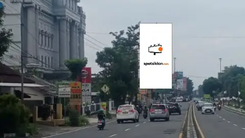 Billboard 5 × 10 m di Jl. Magelang (Samping Mall SCH, Dari Magelang), Sleman, DI Yogyakarta