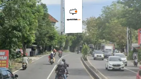 Billboard 5 × 10 m di Jl. Magelang (Selatan Rumah Makan Pring Sewu, Dari Magelang ke Jogja), Sleman, DI Yogyakarta
