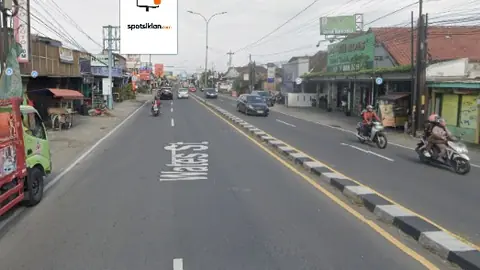 Baliho 4 × 6 m di Jl. Wates (Ambarketawang Sisi Barat), Sleman, DI Yogyakarta