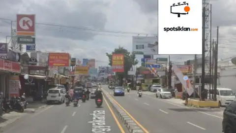 Baliho 4 × 6 m di Jl. Magelang No. Km. 5 (Depan Padang Upik, Sisi Selatan), Sleman, DI Yogyakarta