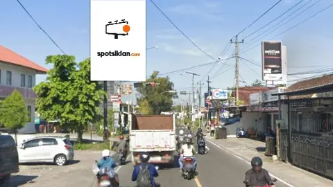 Baliho 4 × 6 m di Jl. Turi (Lampu Merah Ngablak, Arah dari Turi), Sleman, DI Yogyakarta