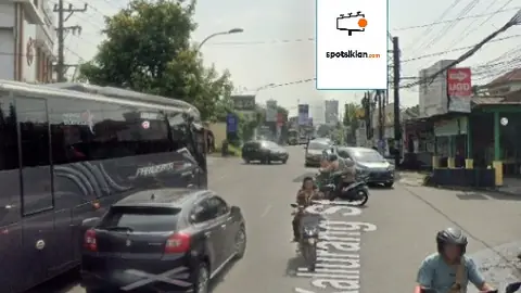 Baliho 4 × 6 m di Jl. Kaliurang (Gandok Sisi Selatan), Sleman, DI Yogyakarta