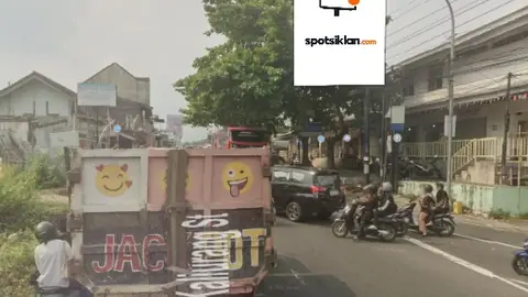Baliho 4 × 6 m di Jl. Kaliurang (Depan Pasar Gentan, Dari Selatan), Sleman, DI Yogyakarta