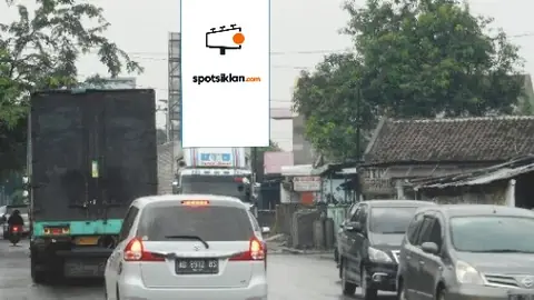 Billboard 10 × 5 m di Jl. Ki Mangun Sarkoro (Timur Lampu Merah Simpang Lima Komplang Hadap Timur), Solo, Jawa Tengah