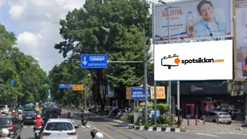 Billboard 5 × 10 m di Jl. Slamet Riyadi (Menuju Slamet Riyadi Statue), Solo, Jawa Tengah