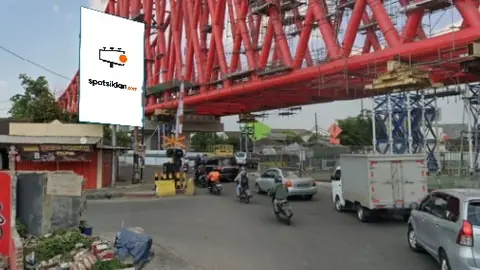 Baliho 4 × 6 m di Jl. Kapt. Tendean (Simpang Palang Joglo, Arah Purwodadi/Jebres), Solo, Jawa Tengah