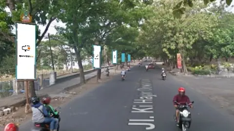 Baliho 3 × 1 m di Jl. Ir Sutami (Area Belakang ISI), Solo, Jawa Tengah