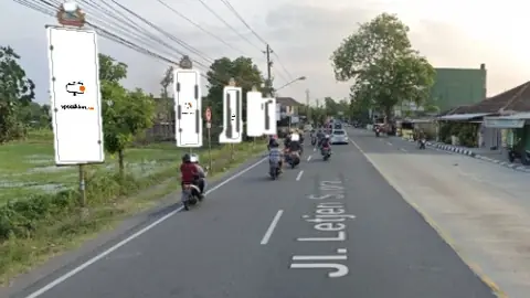 Baliho 3 × 1 m di Jl. Letjen Suprapto (Area Selatan Lampu Merah Sumber), Solo, Jawa Tengah