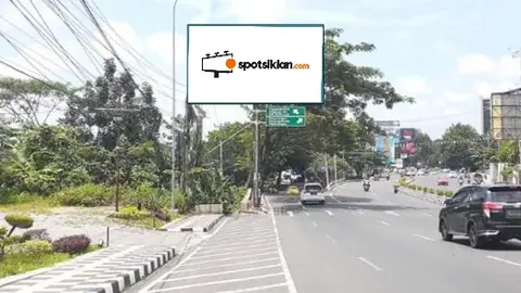 Billboard 5 × 10 m di Jl. Teuku Umar (Arah dari Jogja Solo menuju Kota Semarang), Jawa Tengah