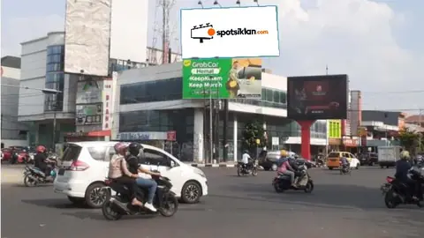 Billboard 5 × 10 m di Jl. Pemuda Semarang-Perempatan Depok Thamrin (Arah Pandang dari Jl. Pemuda, Tanjung, Gajahmada ke Arah Bund, Tugu Muda, Thamrin pandanaran), Jawa Tengah