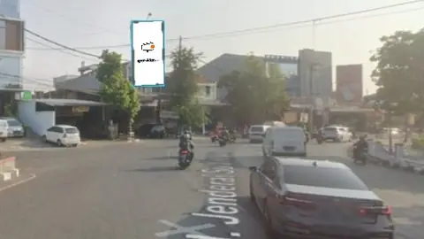 Billboard 8 × 4 m di Jl. Jenderal Sudirman (dari Simpang Lima menuju Bandara), Semarang, Jawa Tengah