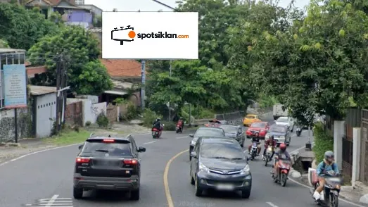 Billboard 10 × 5 m di Jl. Dr Wahidin (Arah Java Mall), Semarang, Jawa Tengah