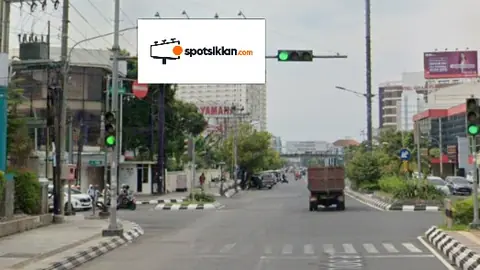 Billboard 10 × 5 m di Jl. Pemuda (Arah Yamaha FSS Semarang), Jawa Tengah