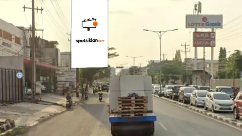 Billboard 5 × 10 m di Jl. Majapahit (Depan Lotte Grosir Semarang), Jawa Tengah