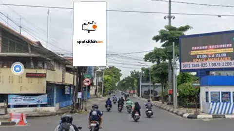 Billboard 10 × 5 m di Jl. Mayjend Sutoyo (Perempatan Kartini), Semarang, Jawa Tengah