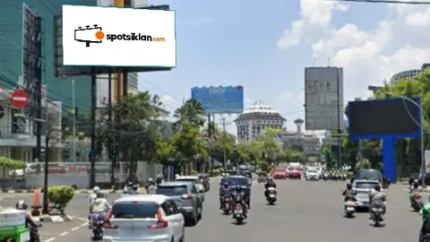 Billboard 5 × 10 m di Jl. Pandanaran (Menuju Lapangan Pancasila Simpang Lima Semarang), Jawa Tengah